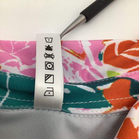 The‎ Bubble Womens The Flutter Top Floral Size Medium NWT - Picture 7 of 8